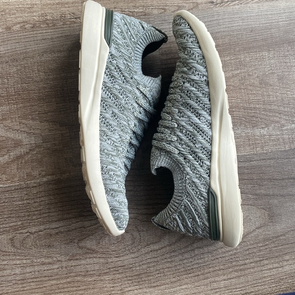 New! APL ‘Techloom Wave’ Women’s Sneakers - Picture 6 of 6